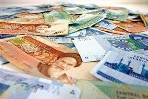 زمینهسازی برای تضعیف بیشتر پول ملی