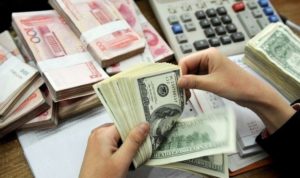 کاهش ۳۵۰ تومانی نرخ دلار بانکی