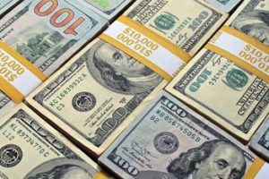 قیمت دلار امروز دوشنبه ۱۶/ ۰۴/ ۹۹ | دلار در بازار آزاد ۲۲۰۰۰ تومان قیمت خورد