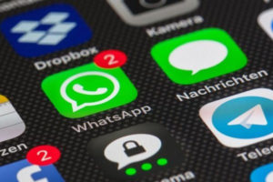 برقراری تماس تصویری ۴ نفره در واتس اپ