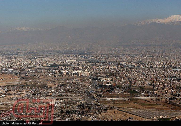 راه‌رفتن در تهران پولی می‌شود
