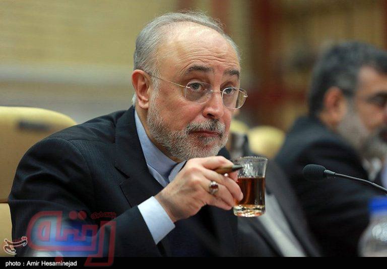چرا حقوق ۳۰۰۰دلاری آقای صالحی ۷۰۰دلار شد؟