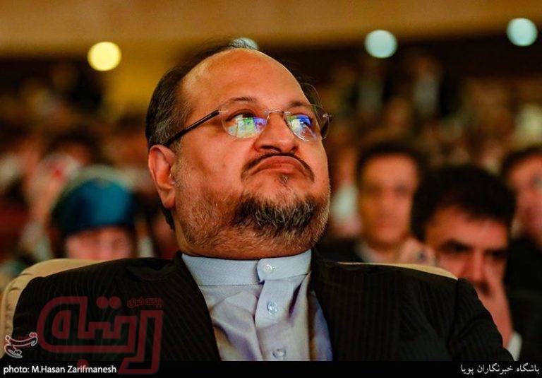 توضیحات شریعتمداری درباره عرضه سهام صندوق‌ها و عرضه اولیه‌ها در بورس