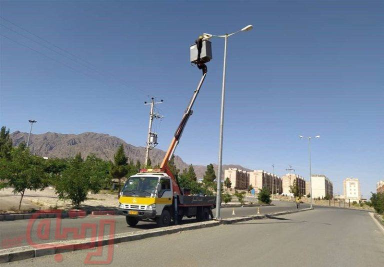 میز صنعت برق در بورس برگزار شد