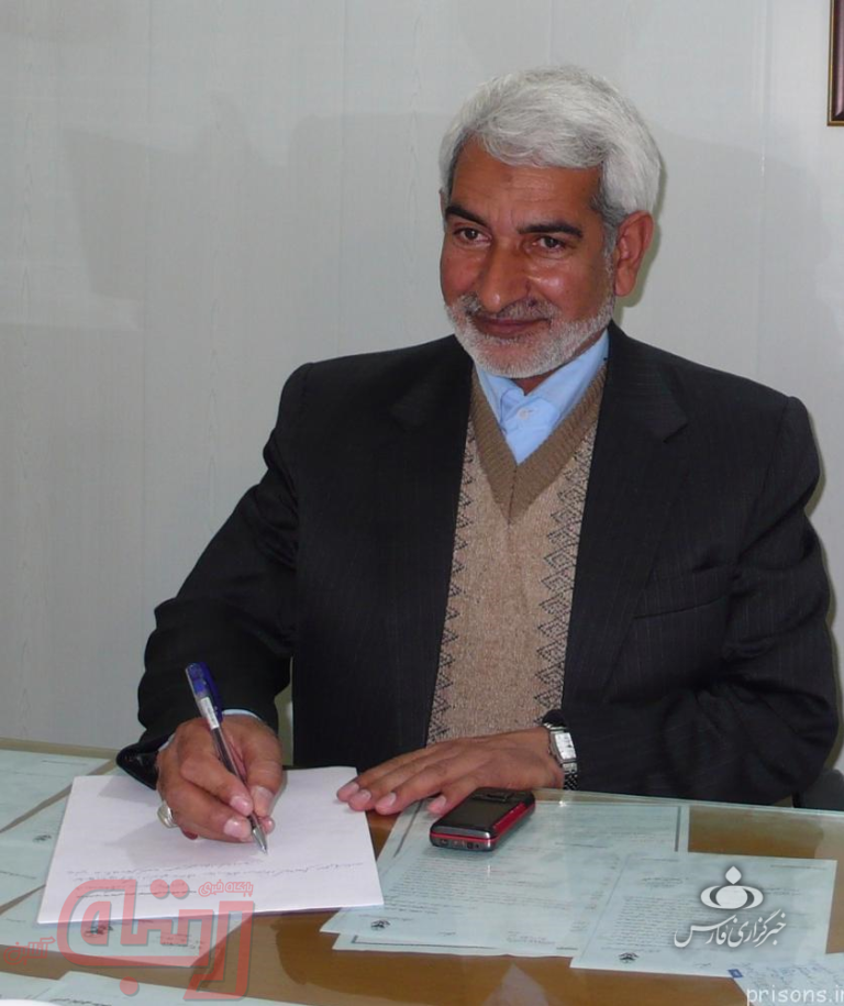 دست‌فروشی که خیّر نمونه کشور شد