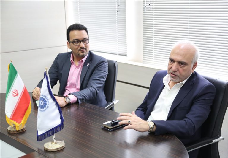 ۱۸ درصد بازار موبایل ایران دست آمریکا