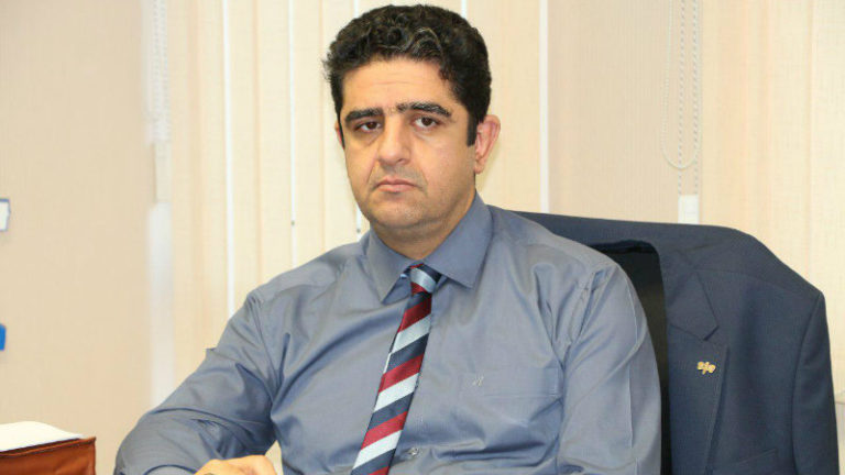 حضور شرکت‌های نفتی را سیاسی نکنید