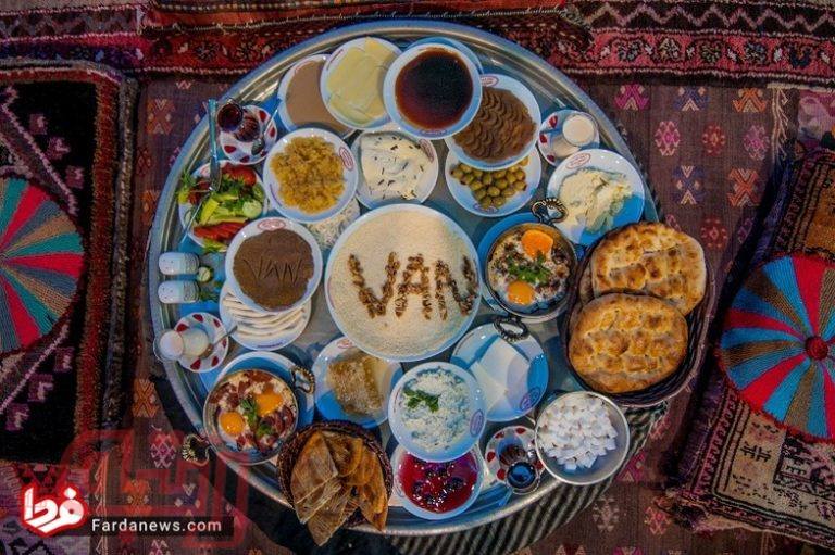 شهری که برای صبحانه زنده است